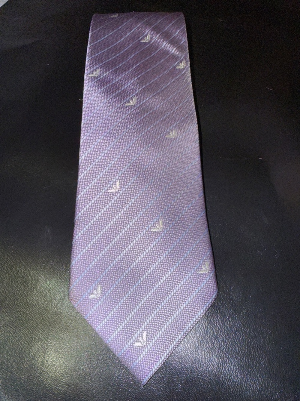 ARMANI COLLEZIONI made in Italy Lavender Purple Diagonal Silk Tie